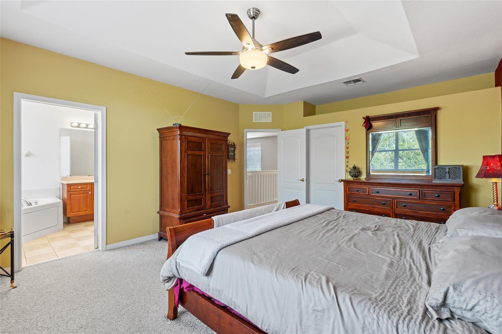 2691 SUNSET LAKE DR, CAPE CORAL, FL, 33909