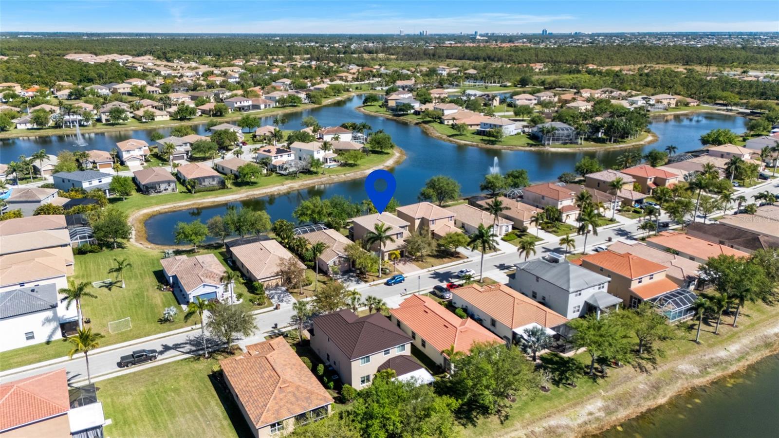 2691 SUNSET LAKE DR, CAPE CORAL, FL, 33909