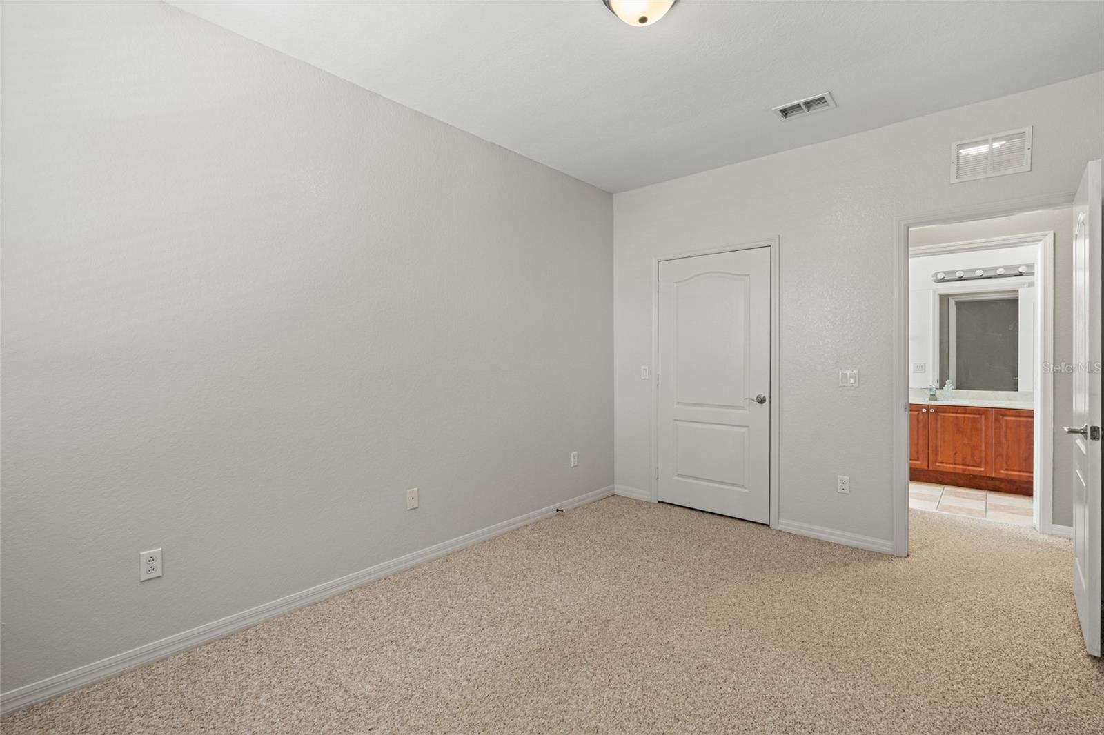 2691 SUNSET LAKE DR, CAPE CORAL, FL, 33909