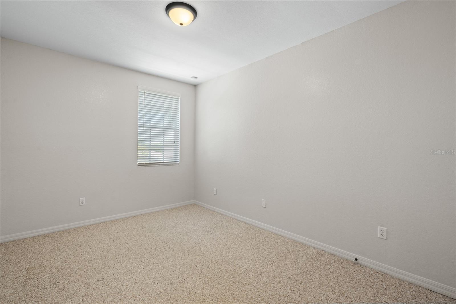 2691 SUNSET LAKE DR, CAPE CORAL, FL, 33909