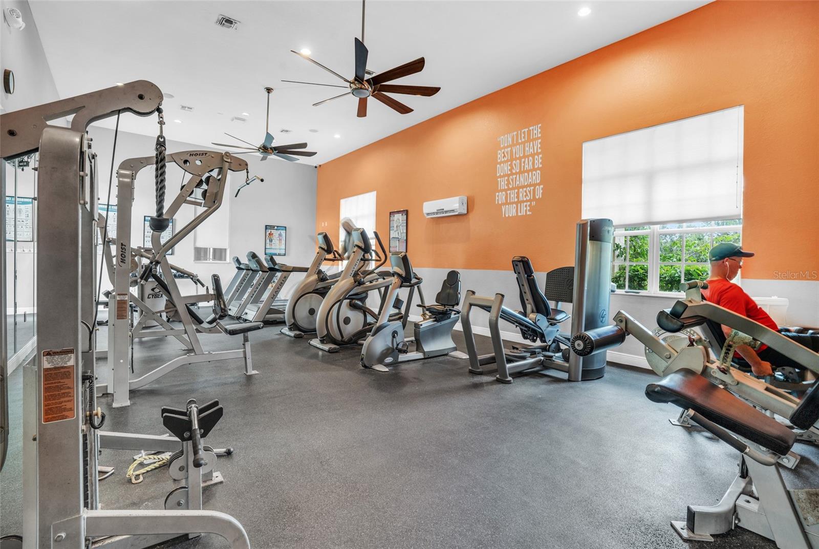 2691 SUNSET LAKE DR, CAPE CORAL, FL, 33909