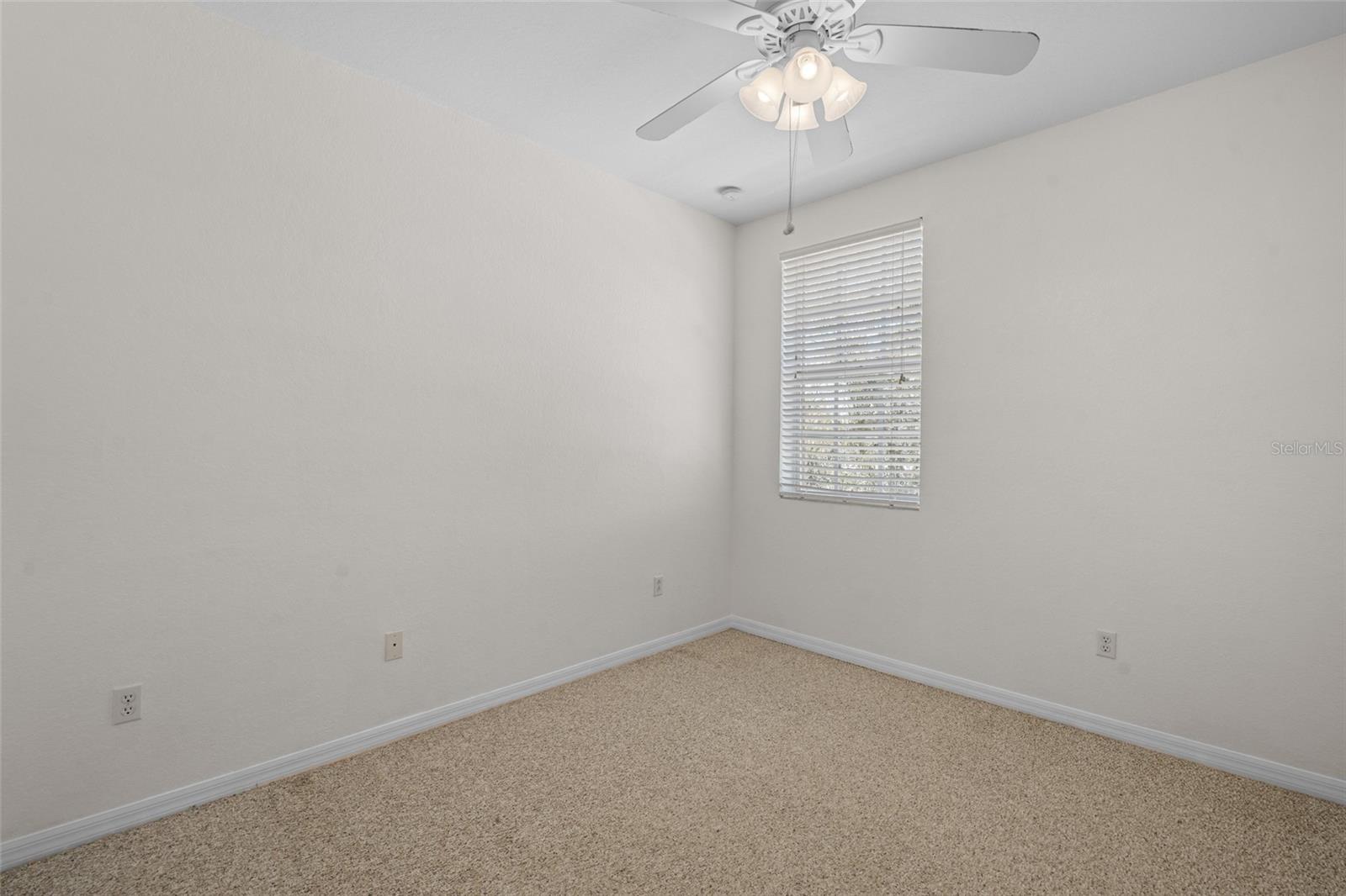 2691 SUNSET LAKE DR, CAPE CORAL, FL, 33909