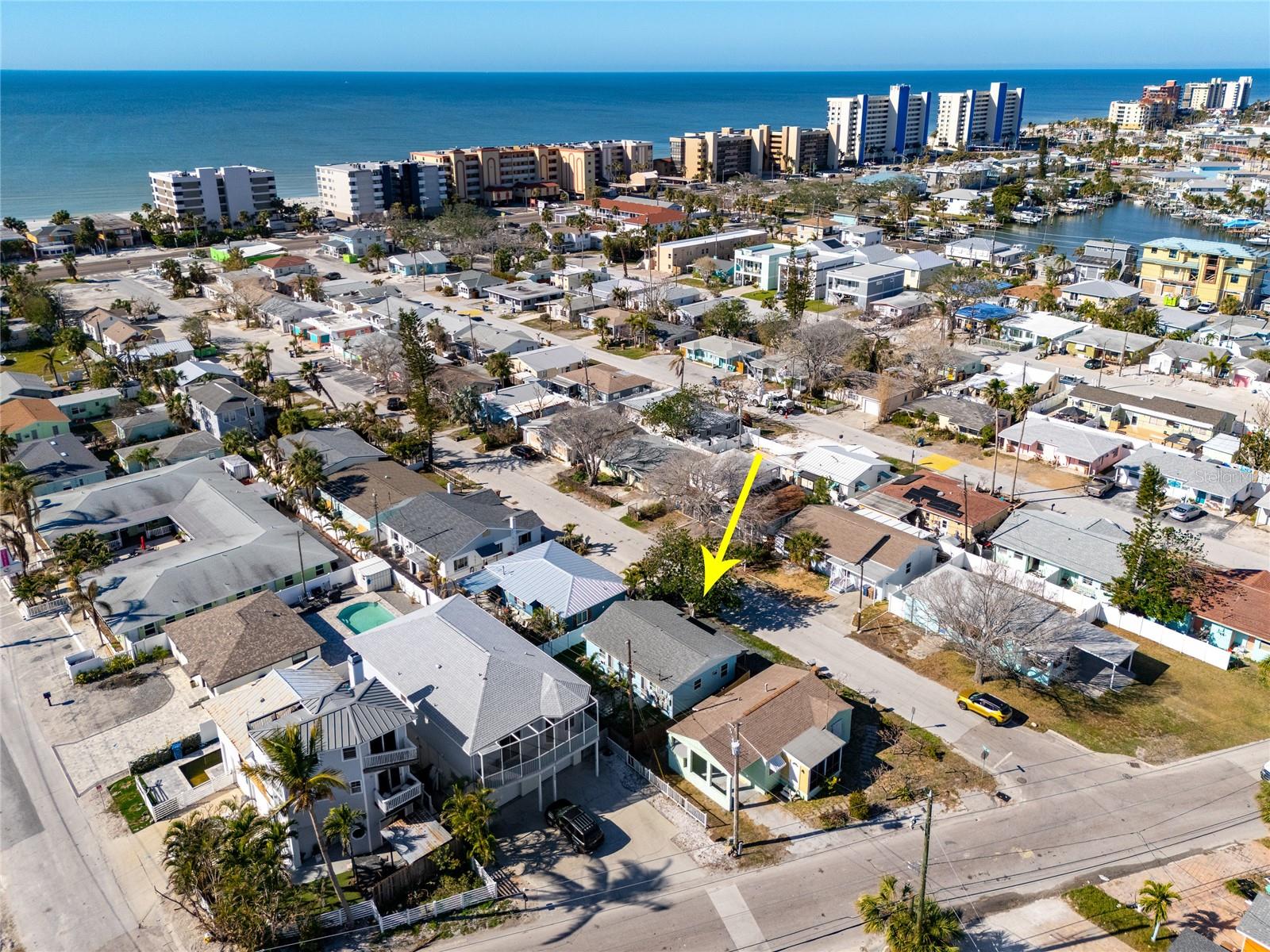 255 146TH AVE E, MADEIRA BEACH, FL, 33708