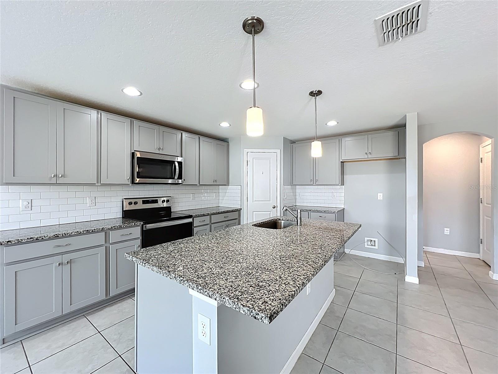 3815 WHITNEY WAY, HAINES CITY, FL, 33844