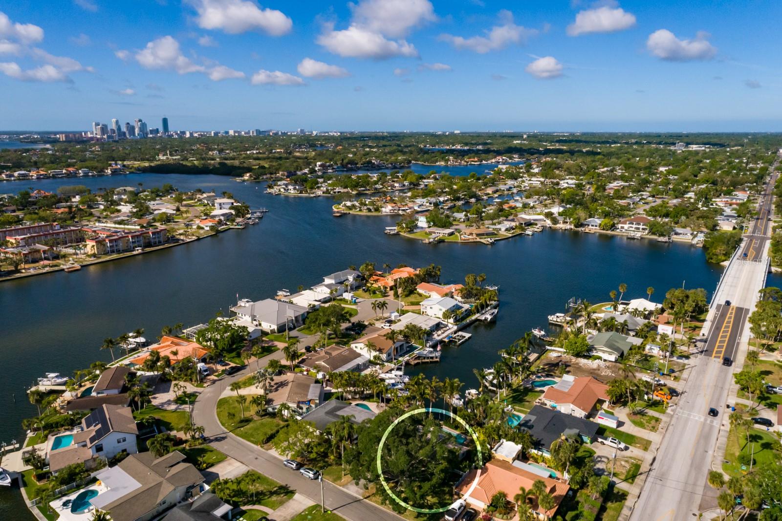3960 13TH WAY NE, ST PETERSBURG, FL, 33703