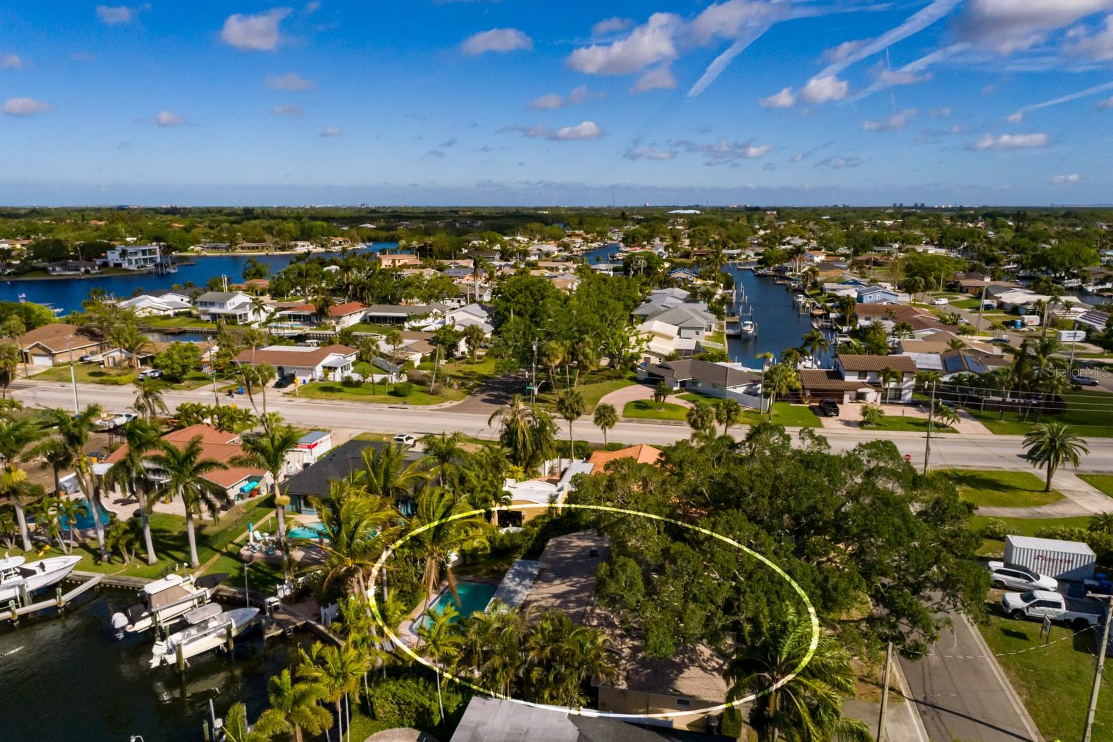 3960 13TH WAY NE, ST PETERSBURG, FL, 33703