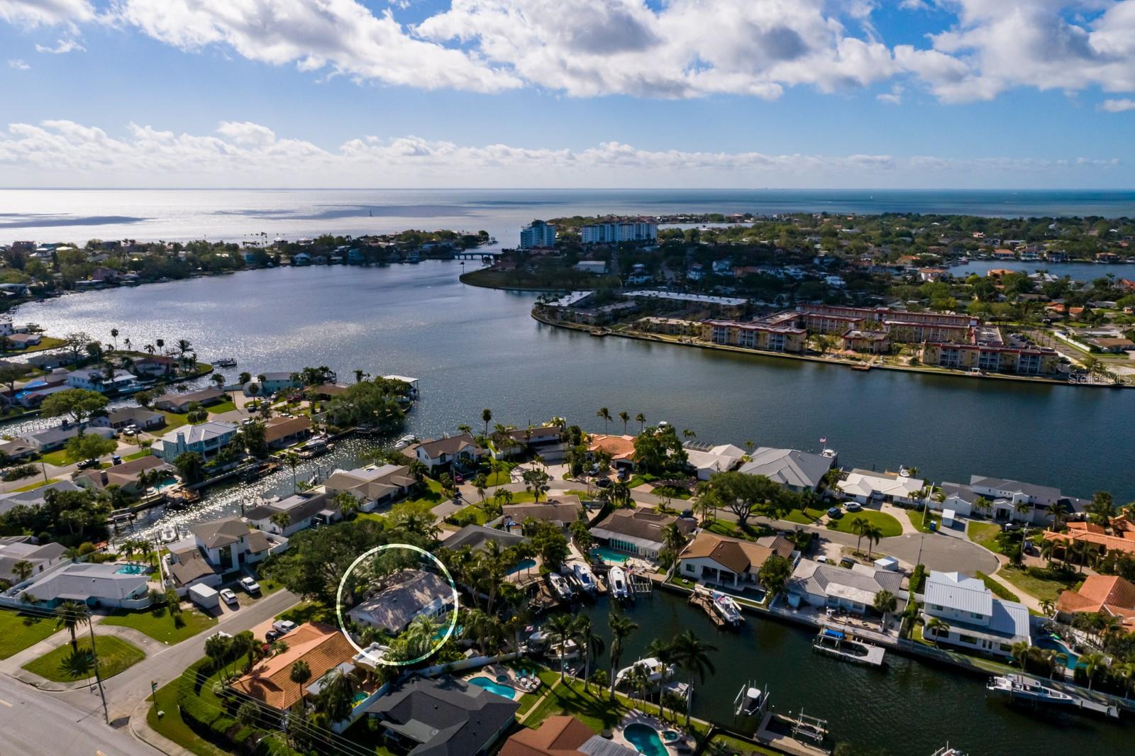 3960 13TH WAY NE, ST PETERSBURG, FL, 33703