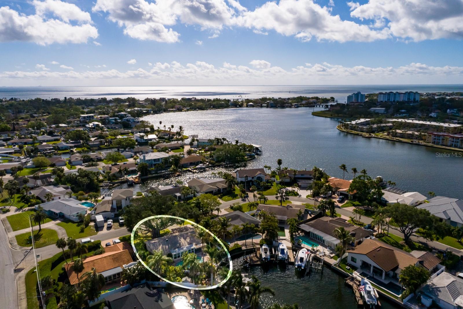 3960 13TH WAY NE, ST PETERSBURG, FL, 33703