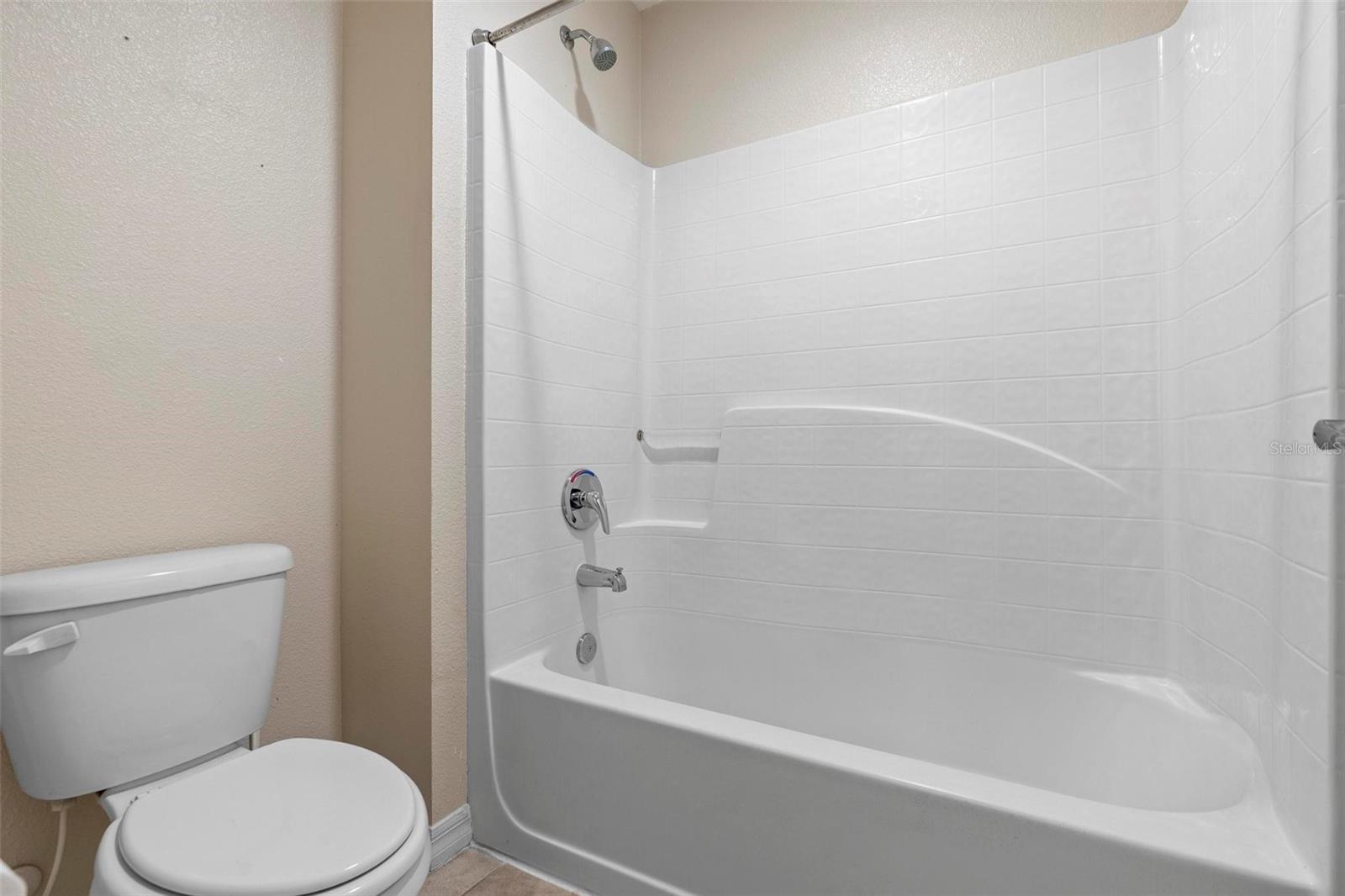 1304 INDEPENDENCE LN, MOUNT DORA, FL, 32757