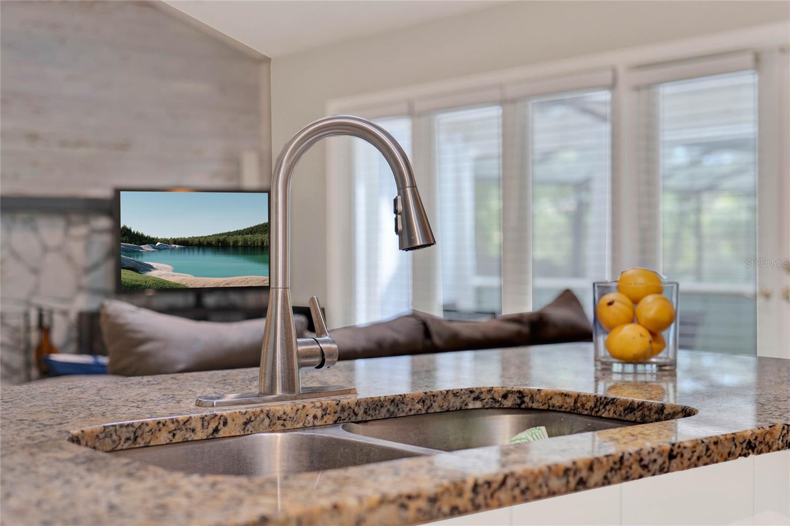 464 WHISPERING OAK LN, APOPKA, FL, 32712