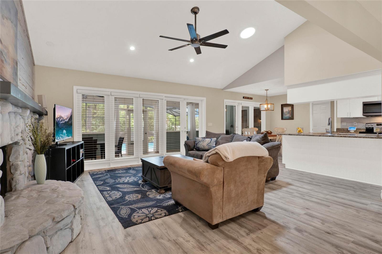 464 WHISPERING OAK LN, APOPKA, FL, 32712