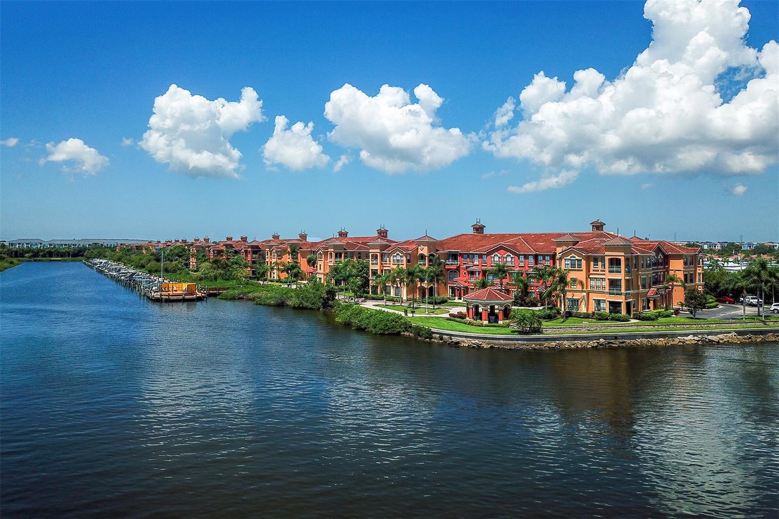 2722 VIA TIVOLI #422B, CLEARWATER, FL, 33764