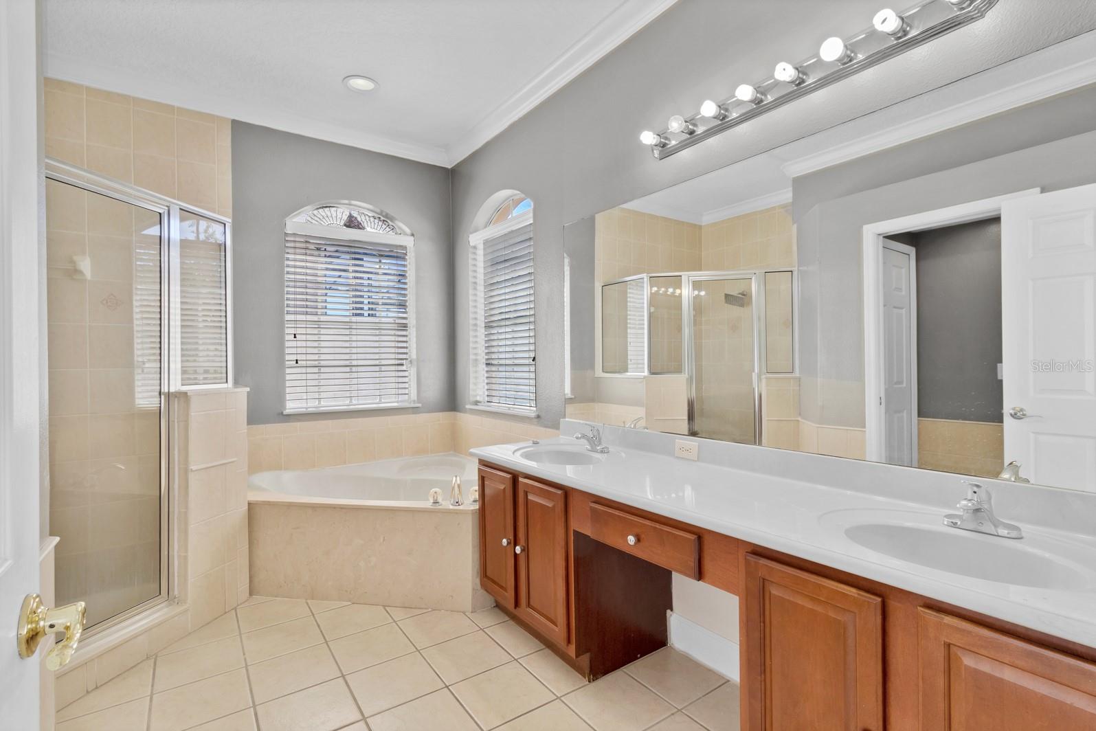1333 DARNABY WAY, ORLANDO, FL, 32824