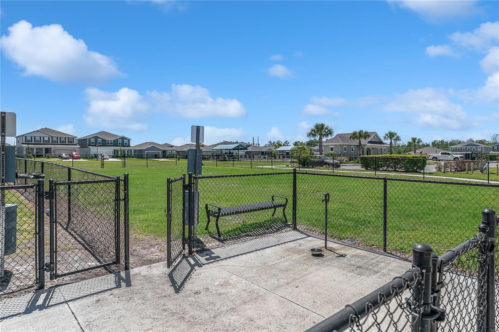 8352 GREENWAY AVE, WESLEY CHAPEL, FL, 33544