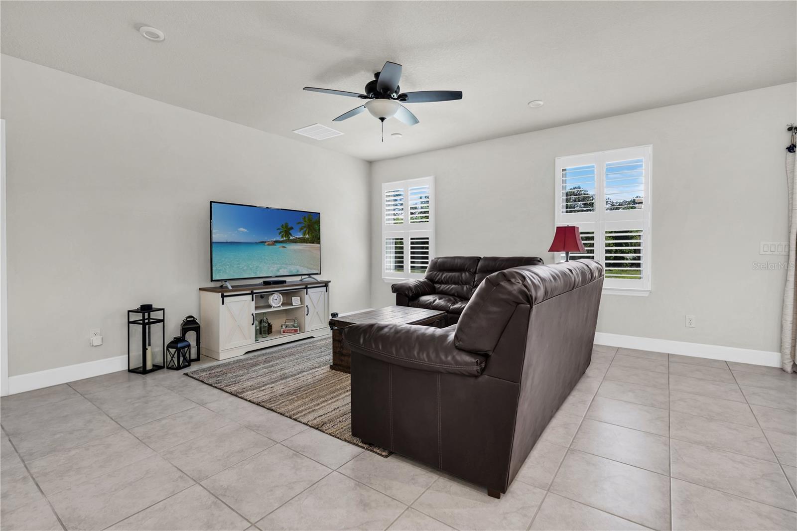 8352 GREENWAY AVE, WESLEY CHAPEL, FL, 33544