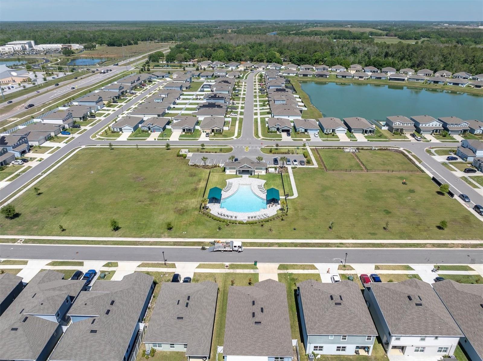 8352 GREENWAY AVE, WESLEY CHAPEL, FL, 33544