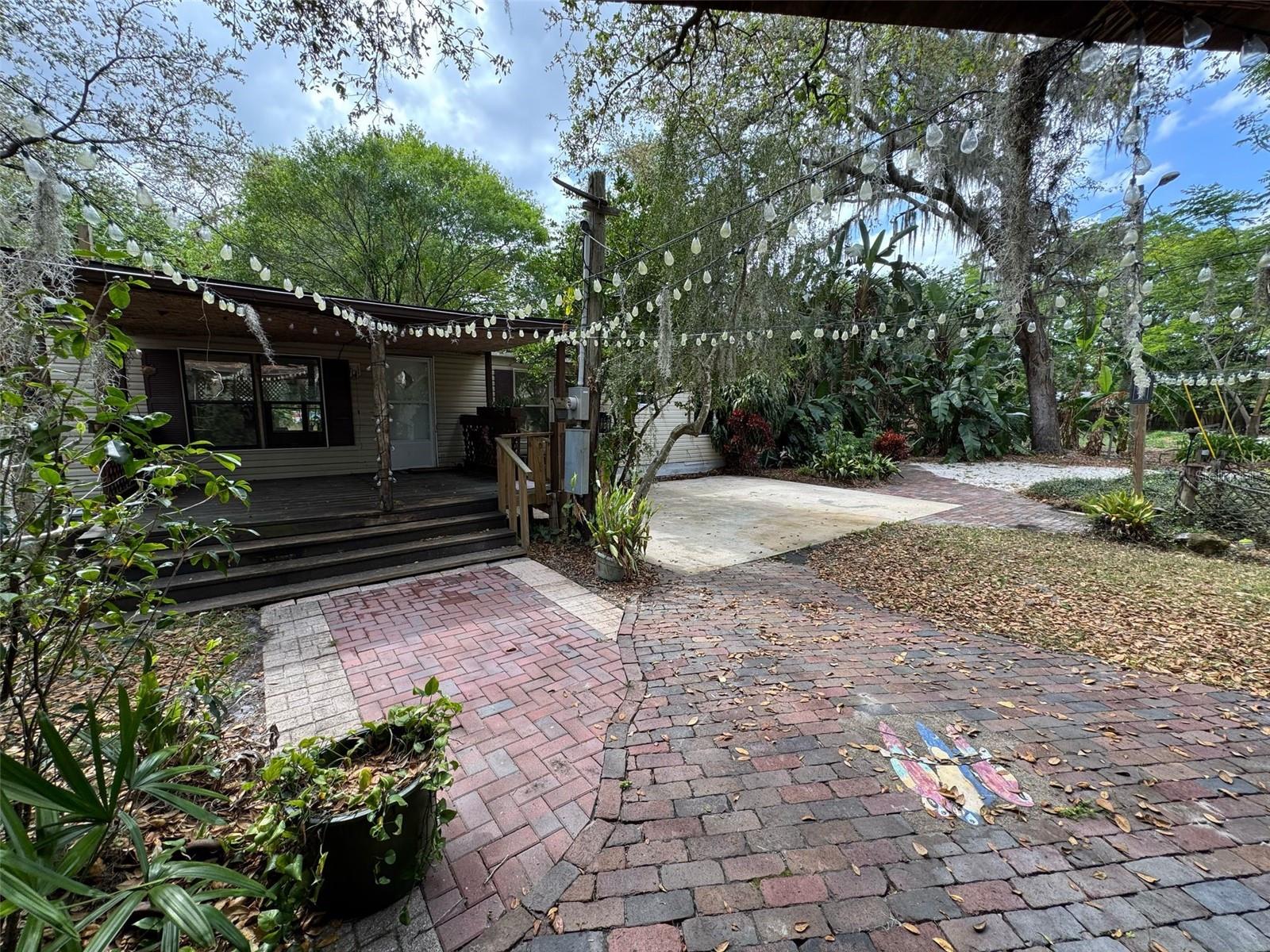 2457 GARBELIA AVE, ORLANDO, FL, 32817