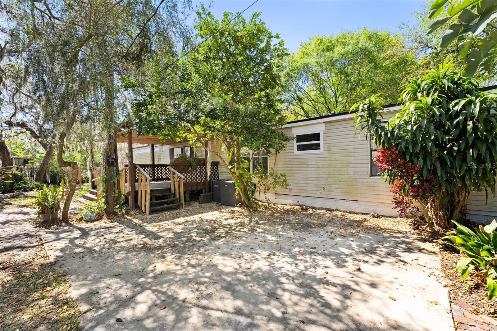 2457 GARBELIA AVE, ORLANDO, FL, 32817