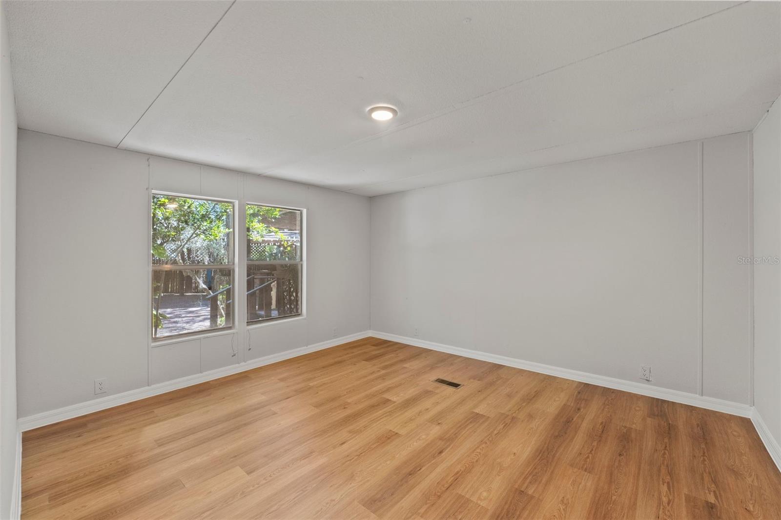 2457 GARBELIA AVE, ORLANDO, FL, 32817