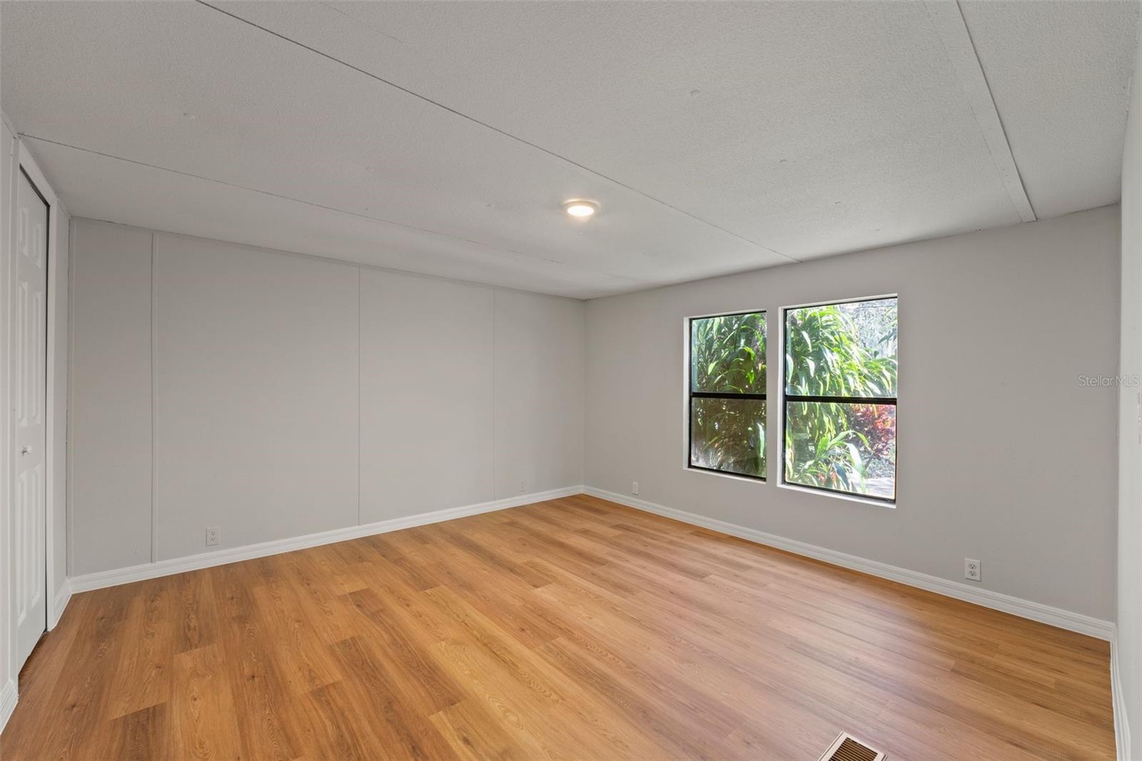 2457 GARBELIA AVE, ORLANDO, FL, 32817