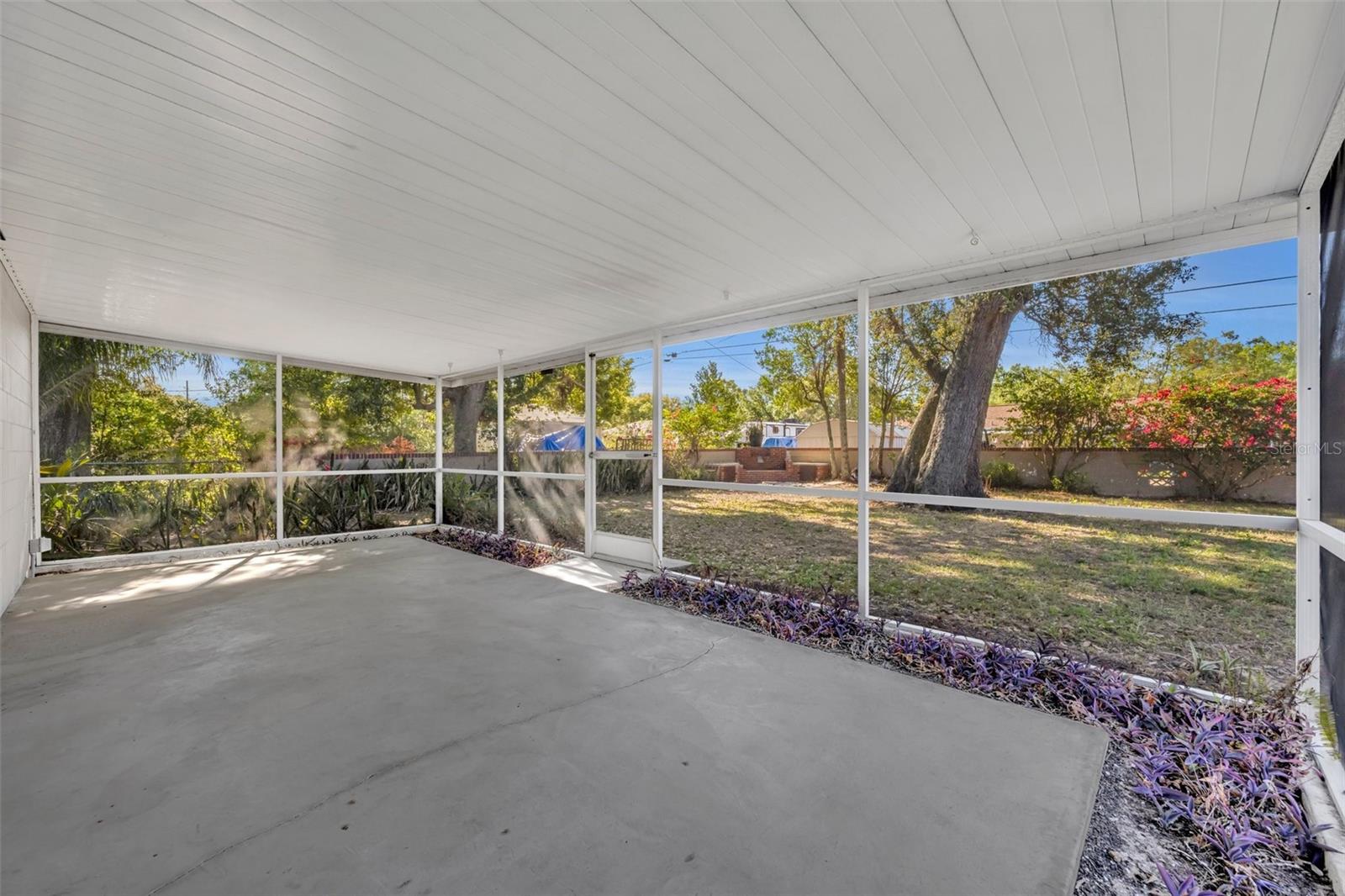 294 W CHARLOTTE AVE, EUSTIS, FL, 32726