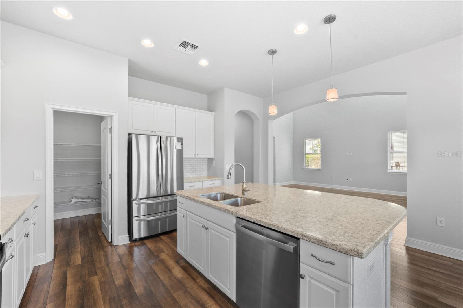 11503 QUIET FOREST DR, TAMPA, FL, 33635