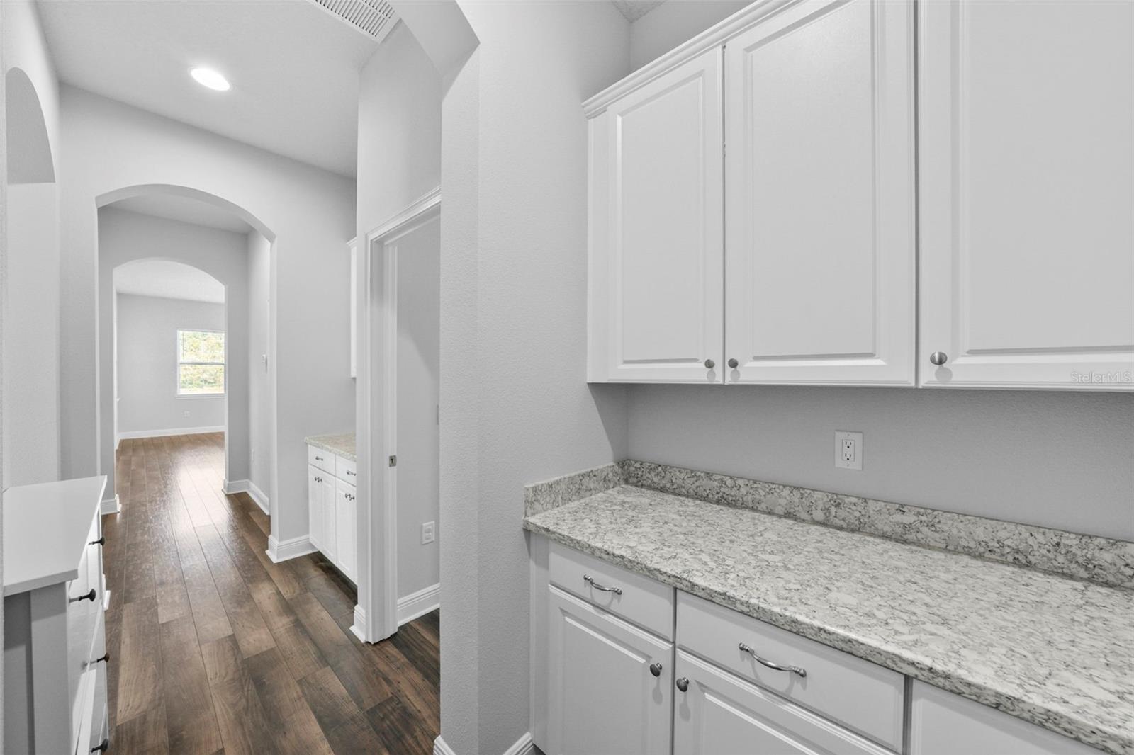 11503 QUIET FOREST DR, TAMPA, FL, 33635