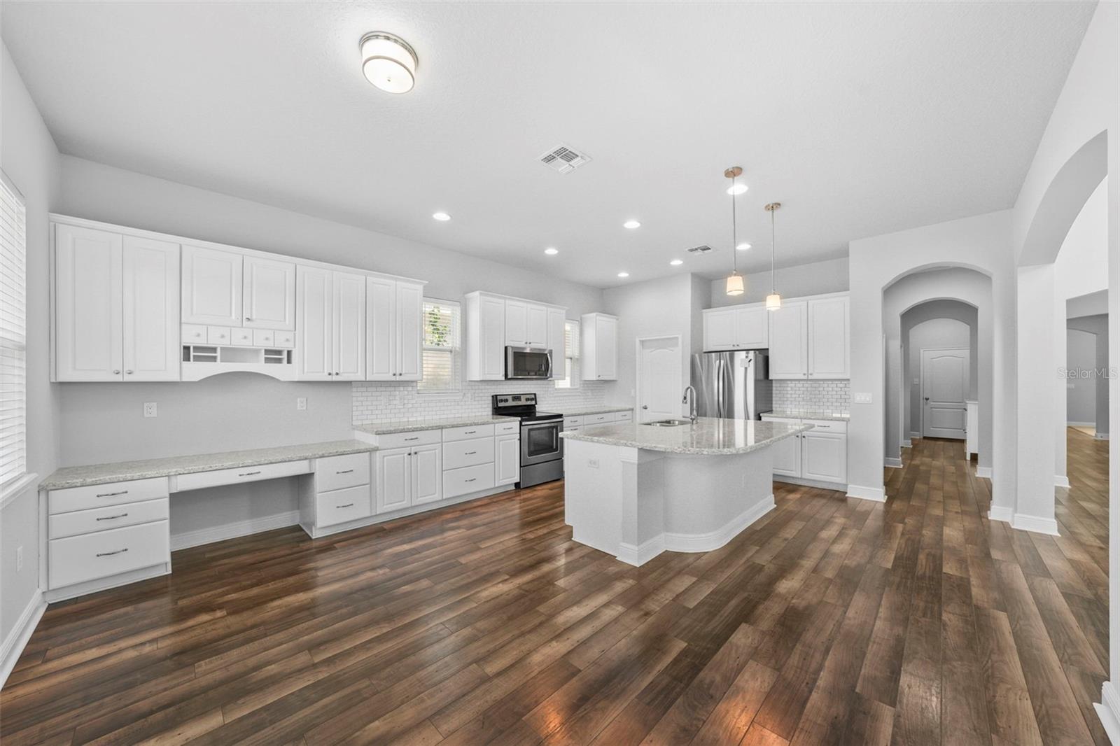 11503 QUIET FOREST DR, TAMPA, FL, 33635