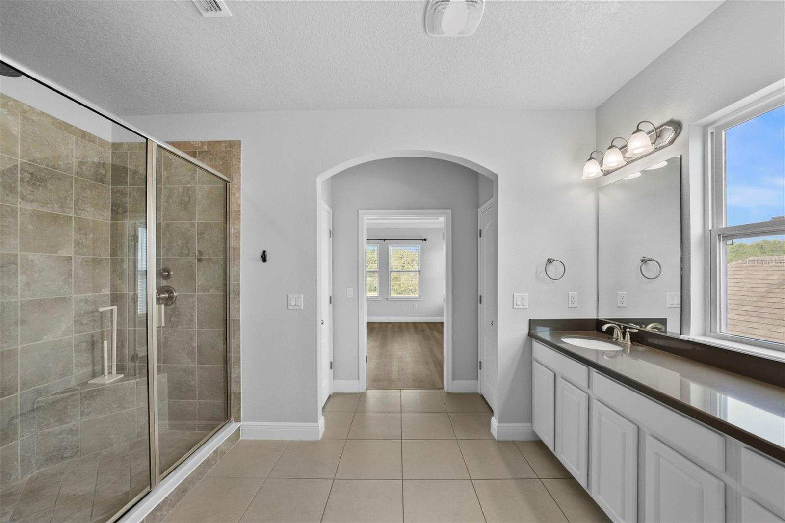 11503 QUIET FOREST DR, TAMPA, FL, 33635