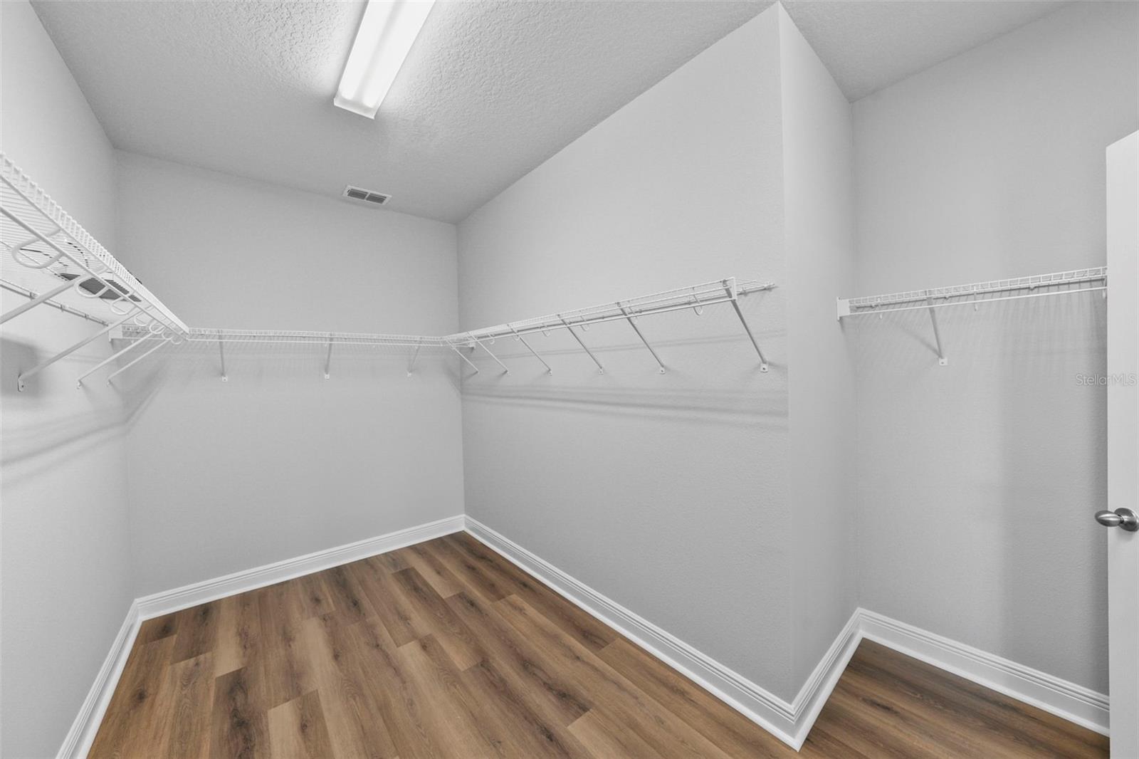 11503 QUIET FOREST DR, TAMPA, FL, 33635