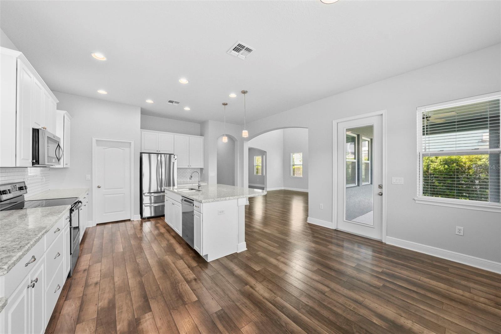 11503 QUIET FOREST DR, TAMPA, FL, 33635