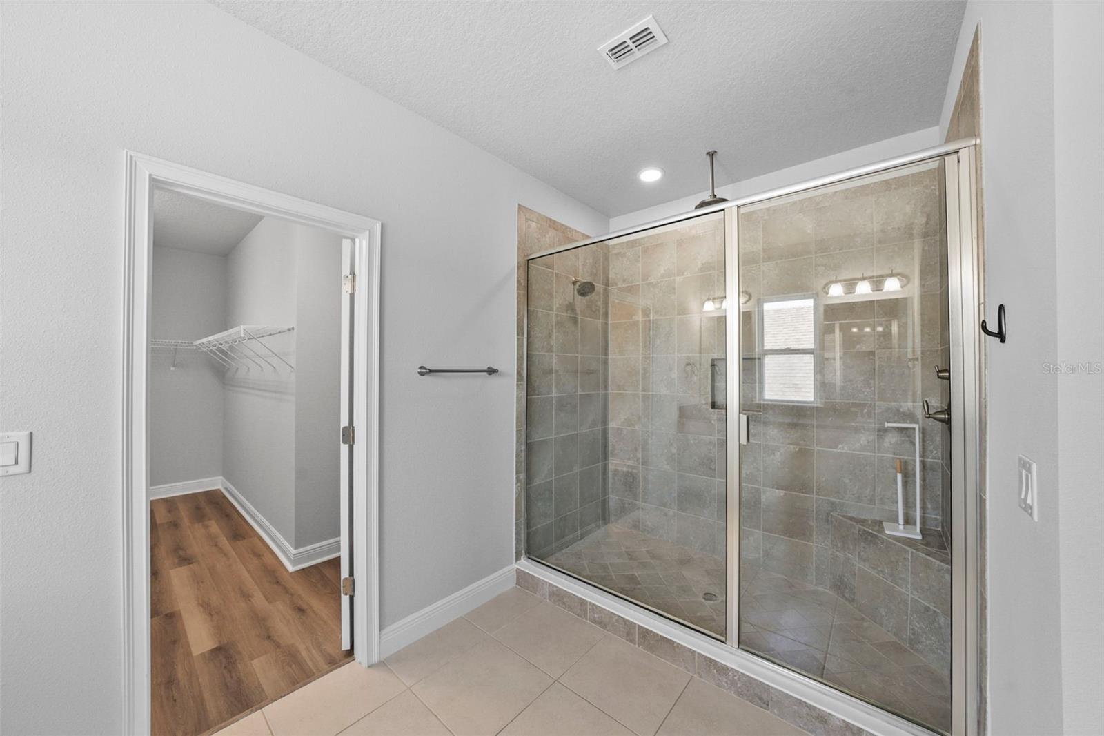 11503 QUIET FOREST DR, TAMPA, FL, 33635