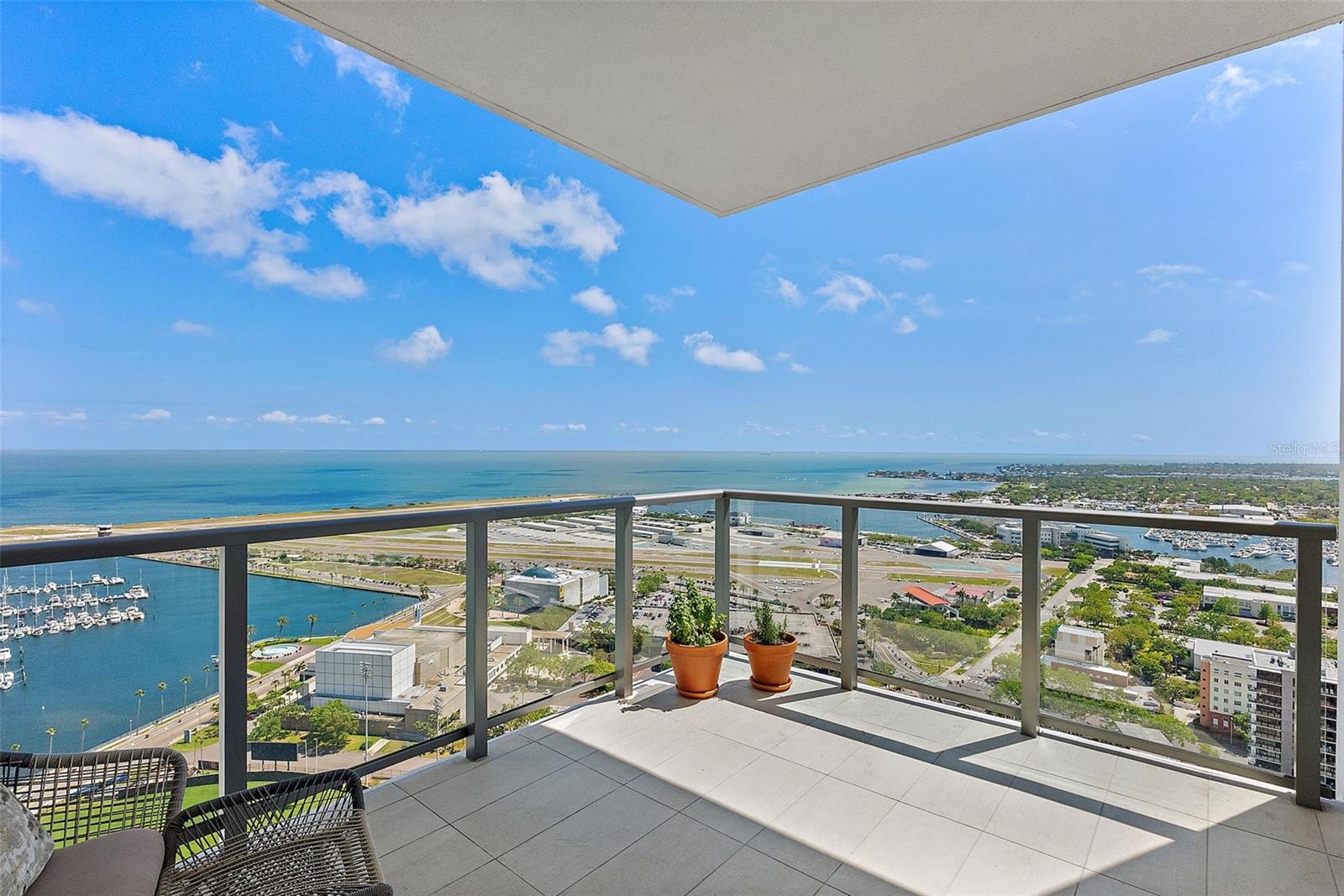 301 1ST ST S #3207, ST PETERSBURG, FL, 33701