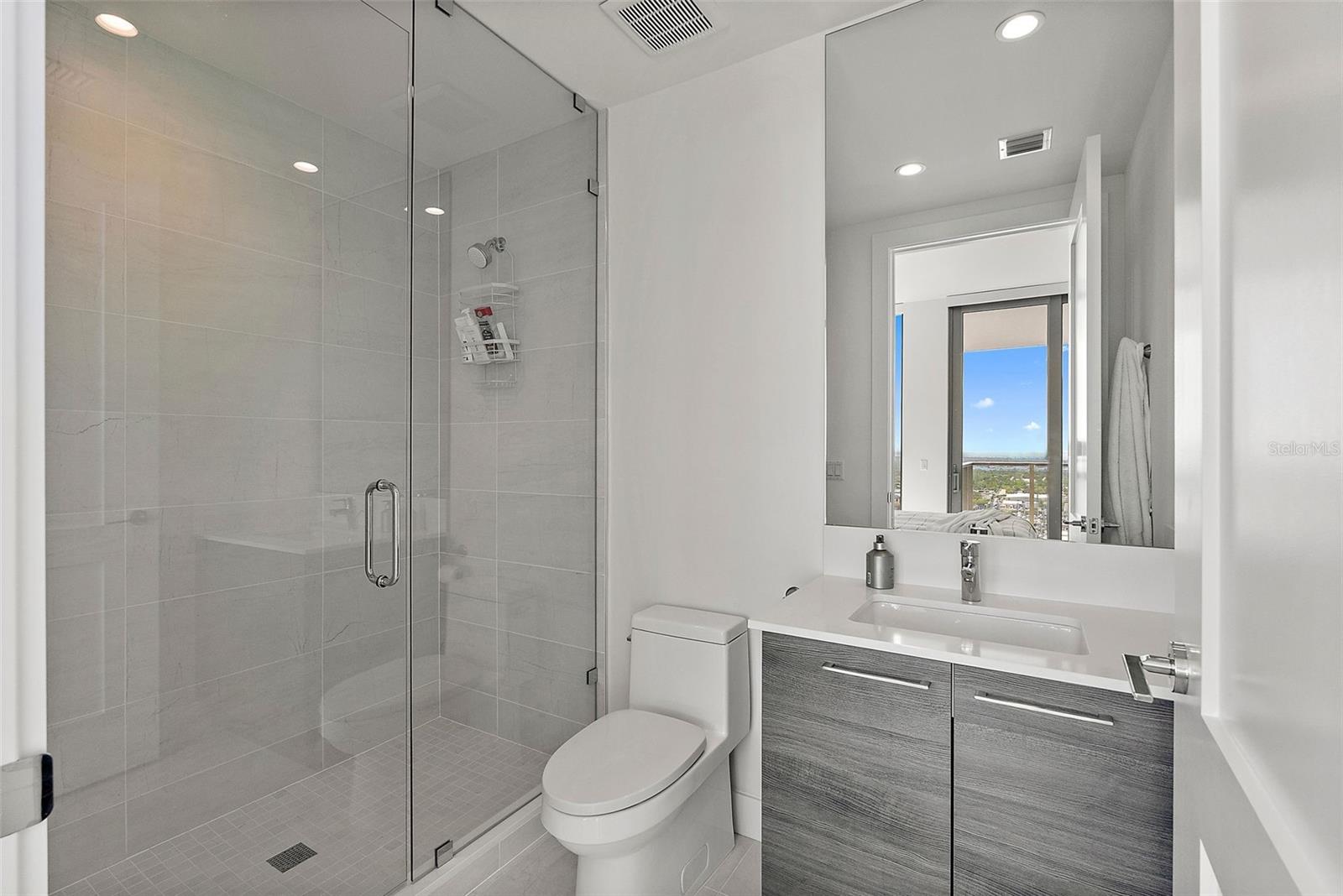 301 1ST ST S #3207, ST PETERSBURG, FL, 33701