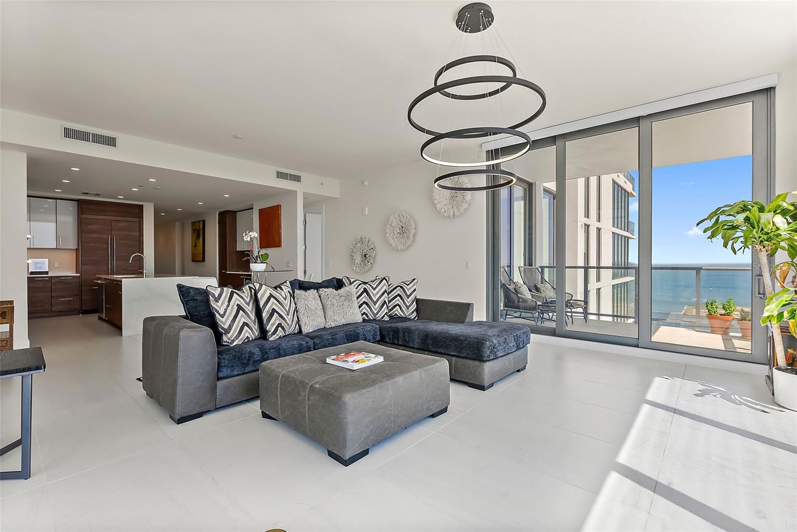301 1ST ST S #3207, ST PETERSBURG, FL, 33701