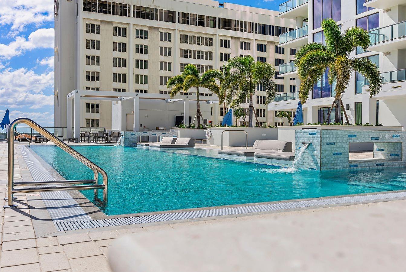 301 1ST ST S #3207, ST PETERSBURG, FL, 33701