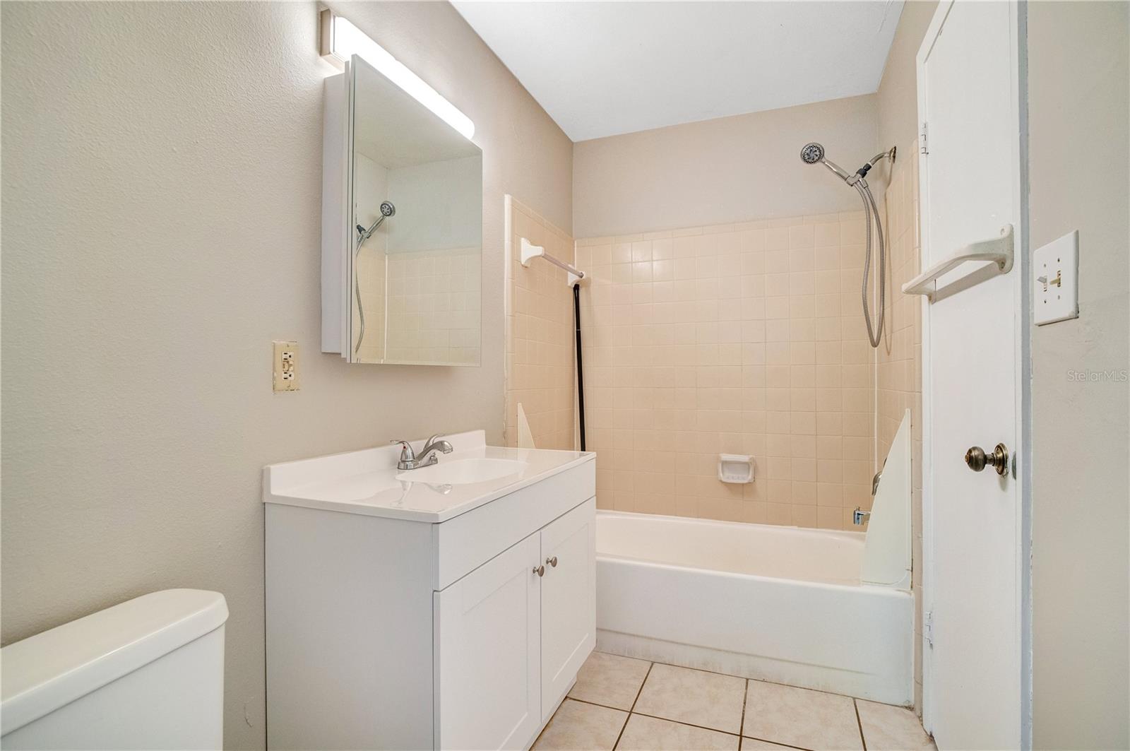 8107 WOODDUCK DR, ORLANDO, FL, 32825