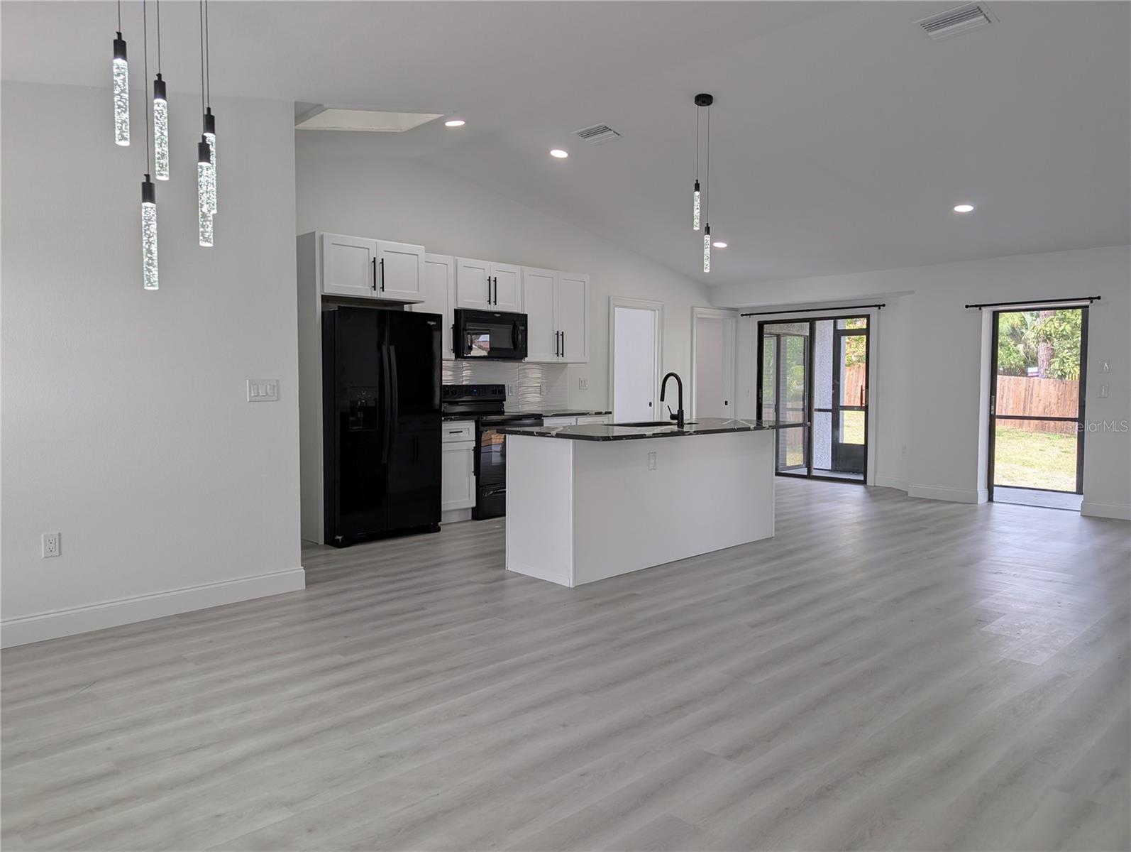 2725 SWEETBAY LN, PALM HARBOR, FL, 34684