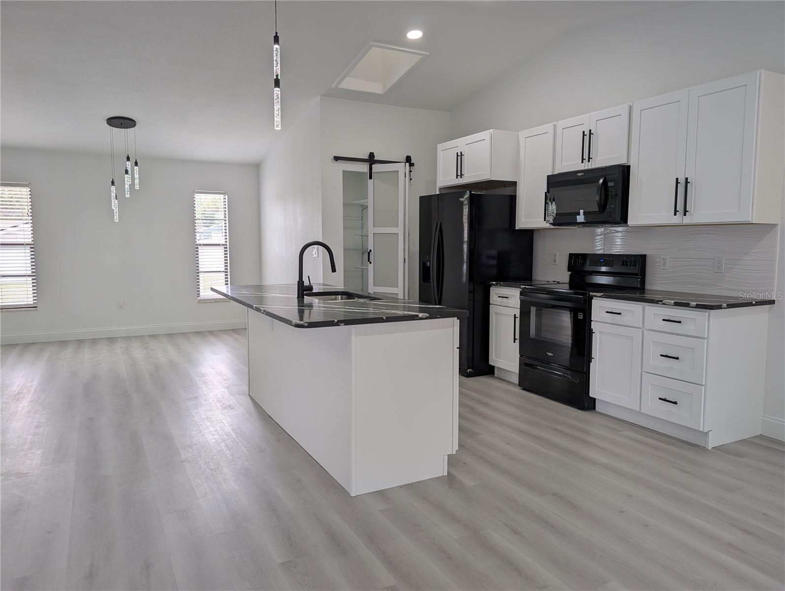 2725 SWEETBAY LN, PALM HARBOR, FL, 34684