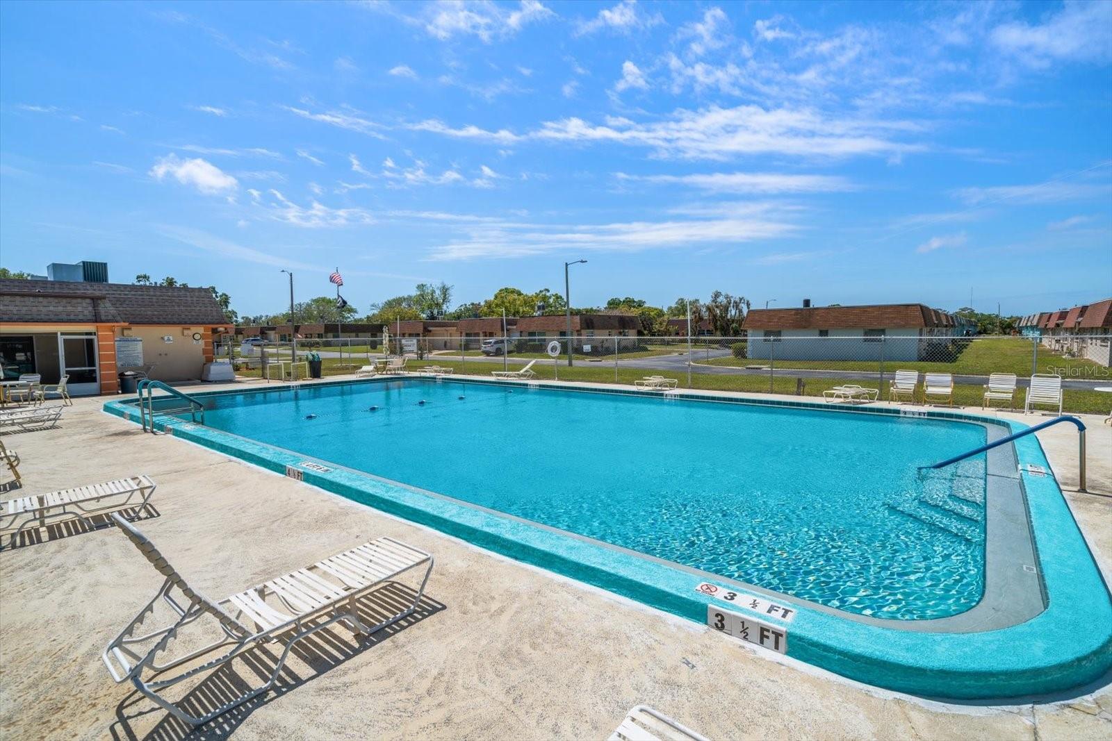 8445 CALAIS N, PINELLAS PARK, FL, 33781