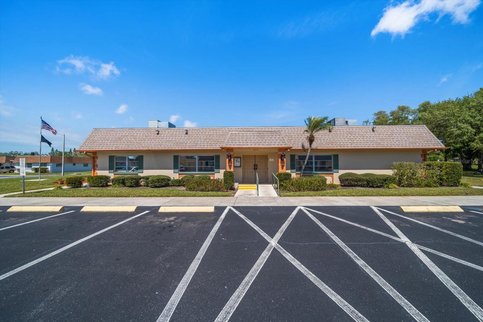 8445 CALAIS N, PINELLAS PARK, FL, 33781
