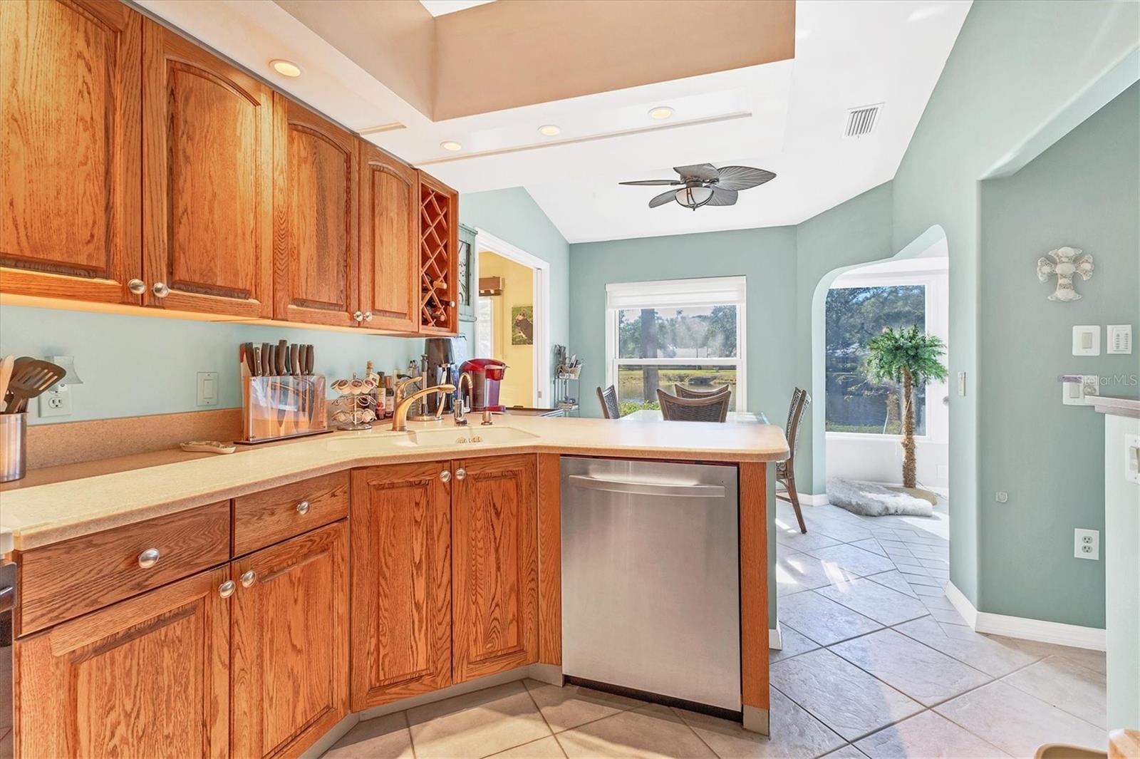109 SOUTHAMPTON PL N #245, VENICE, FL, 34293