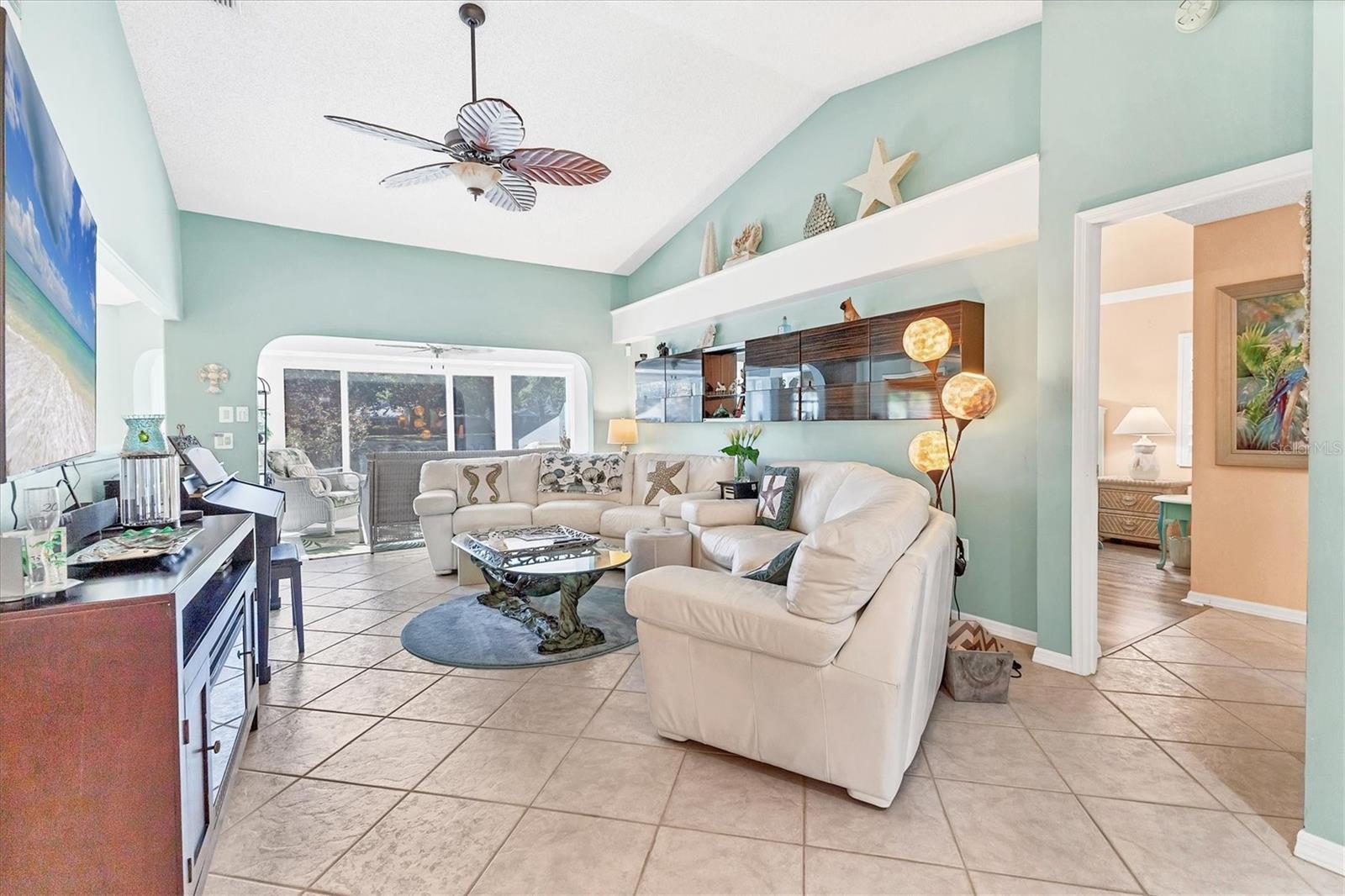 109 SOUTHAMPTON PL N #245, VENICE, FL, 34293