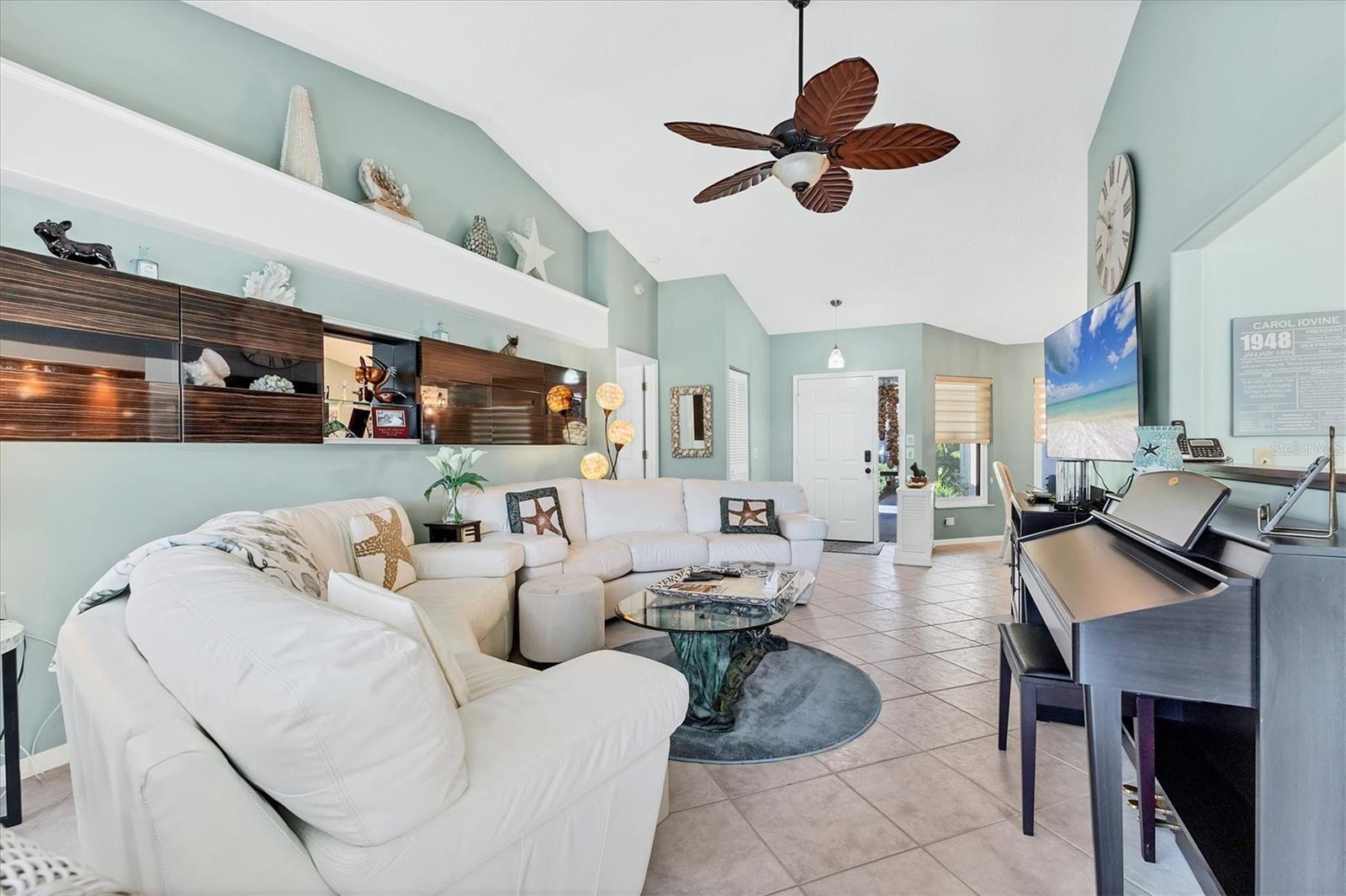 109 SOUTHAMPTON PL N #245, VENICE, FL, 34293