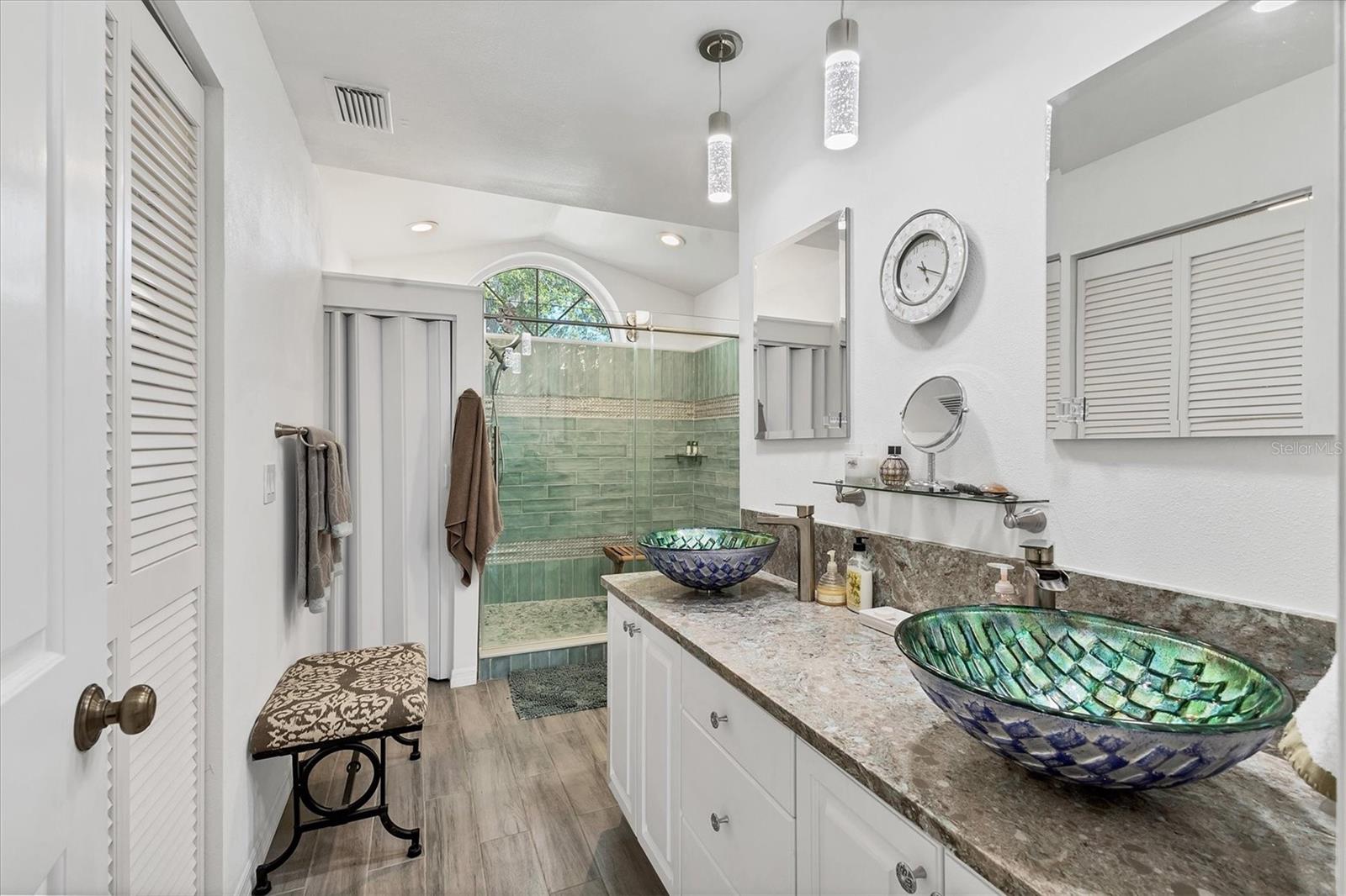 109 SOUTHAMPTON PL N #245, VENICE, FL, 34293