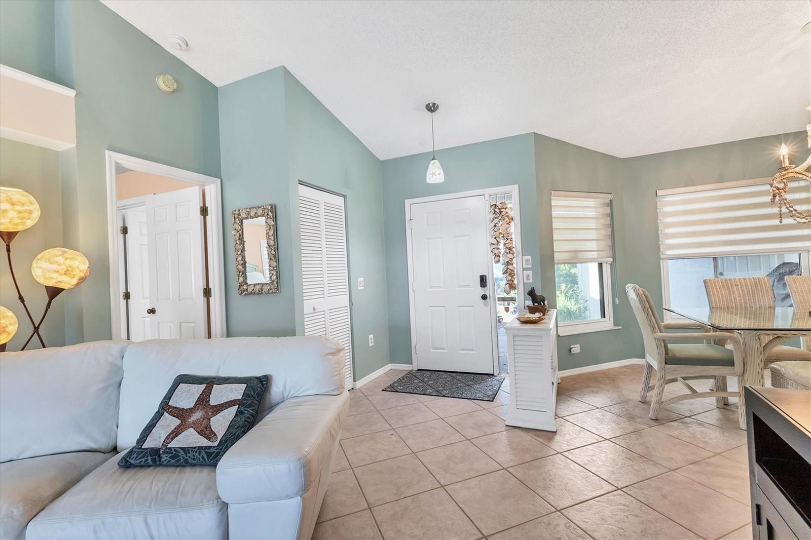 109 SOUTHAMPTON PL N #245, VENICE, FL, 34293