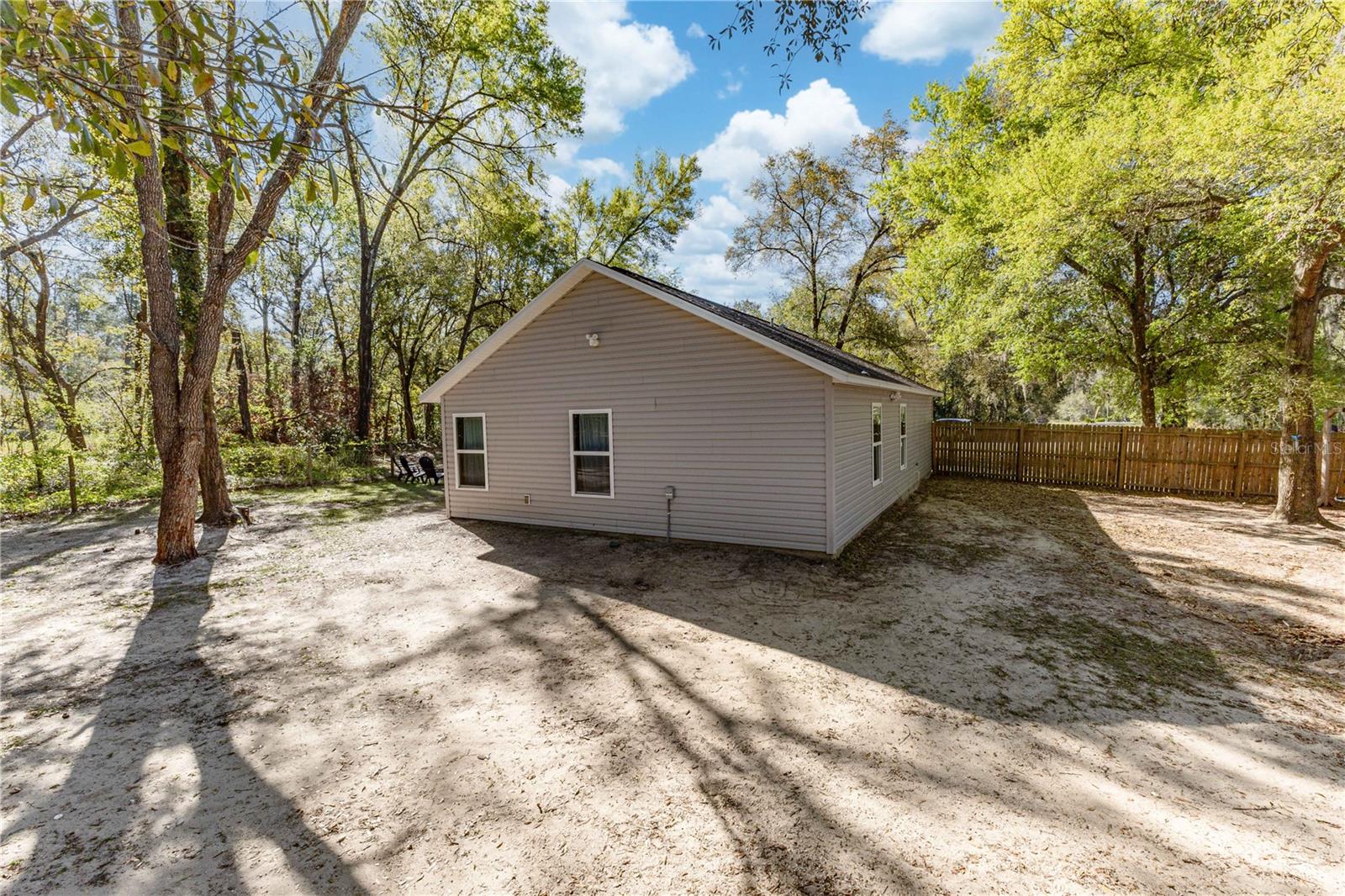 13 BAY COURT RUN, OCKLAWAHA, FL, 32179