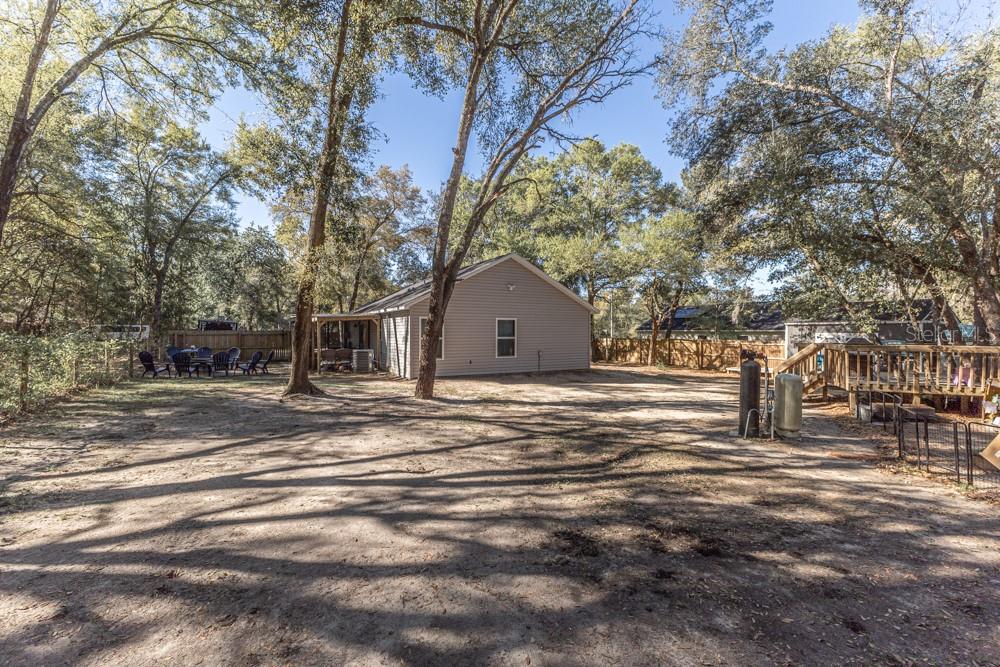 13 BAY COURT RUN, OCKLAWAHA, FL, 32179