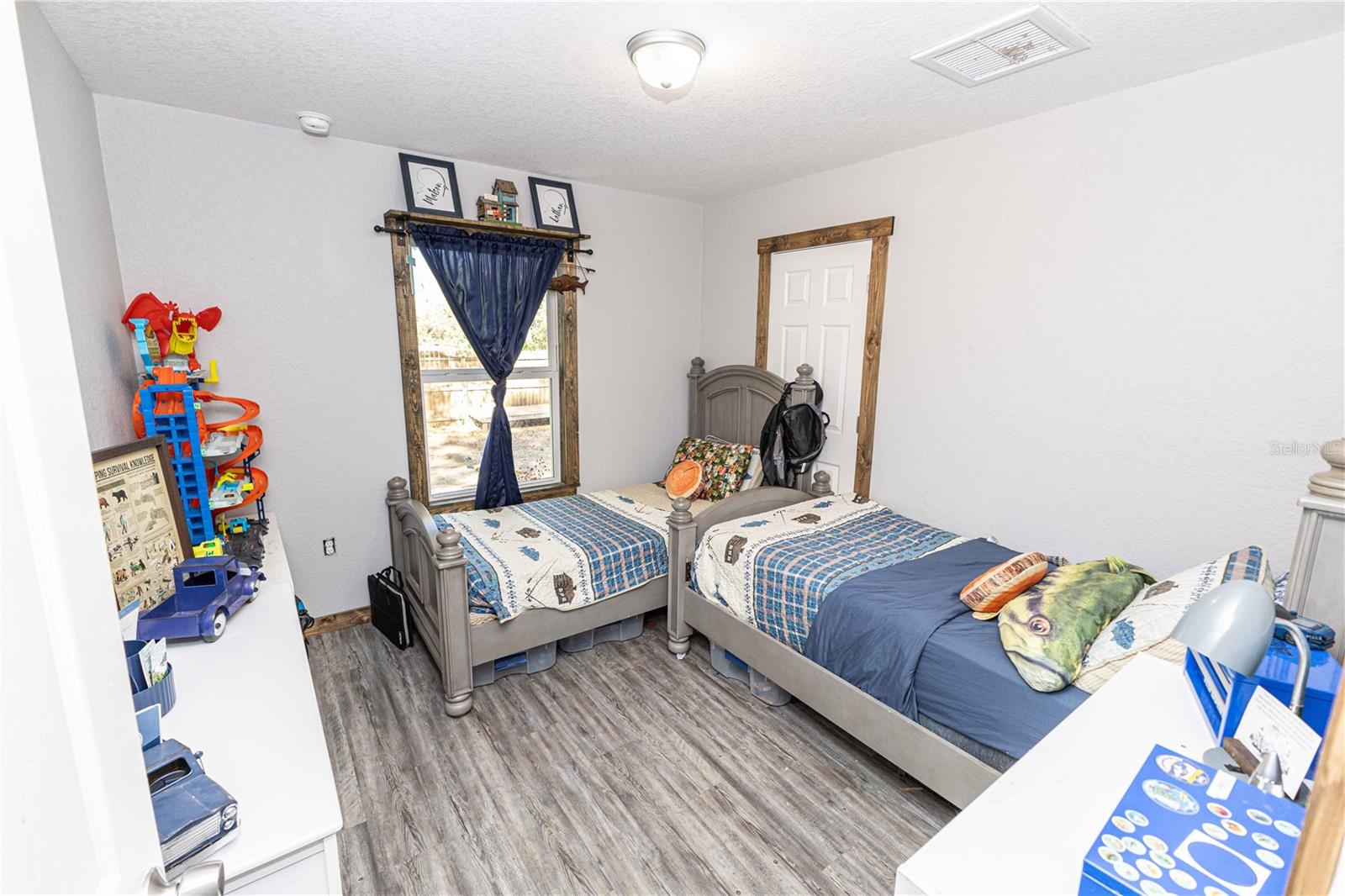 13 BAY COURT RUN, OCKLAWAHA, FL, 32179