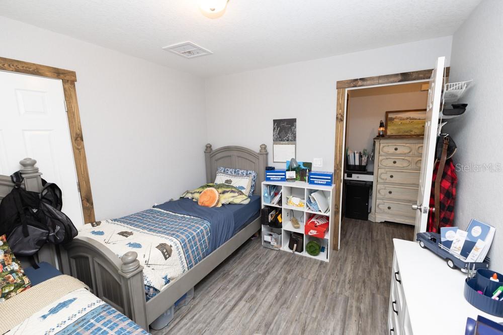 13 BAY COURT RUN, OCKLAWAHA, FL, 32179